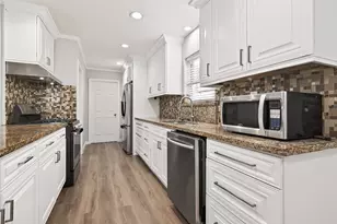 9670 Judalon Ln, Houston, TX 77063 - Photo 19