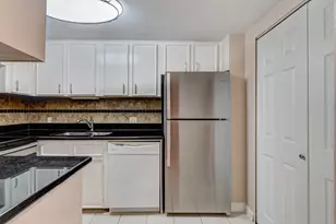 7520 Hornwood Dr, Houston, TX 77036 - Photo 13
