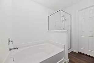7322 Madison Cmns Ln, Houston, TX 77075 - Photo 9