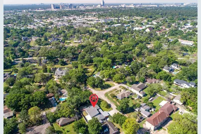 9400 Spring Branch Drive, Houston, TX 77080 - Photo 43