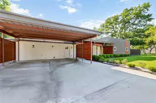 9400 Spring Branch Dr, Houston, TX 77080 - Photo 7