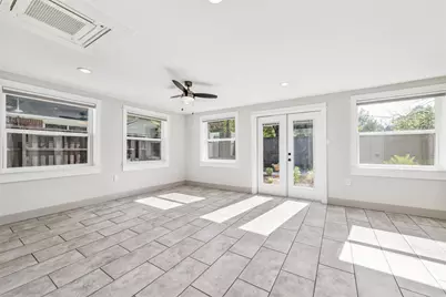 9400 Spring Branch Drive, Houston, TX 77080 - Photo 23