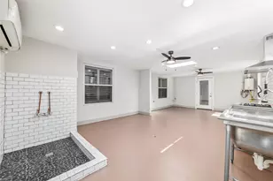 9400 Spring Branch Dr, Houston, TX 77080 - Photo 35