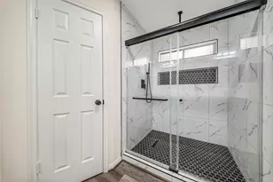 14915 Sun Harbor Dr, Houston, TX 77062 - Photo 21