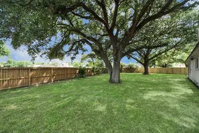 1019 Summers Drive, Missouri City, TX 77489 - Photo 3