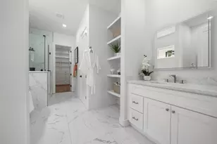 406 E 33rd St, Houston, TX 77018 - Photo 25