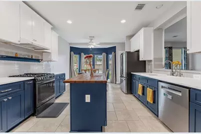 16234 Pine Thorn Drive, Houston, TX 77095 - Photo 15