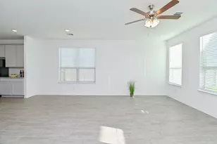 5707 Aurora Grns Ln, Katy, TX 77493 - Photo 25