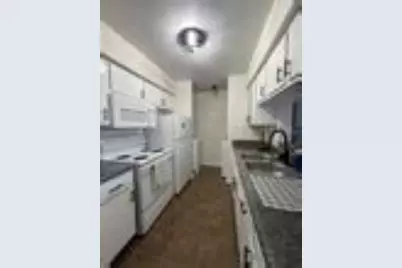 420 Garland Drive #1401, Lake Jackson, TX 77566 - Photo 5