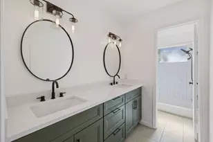 12223 Briar Forest Dr, Houston, TX 77077 - Photo 19