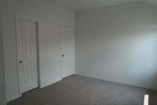 517 Oak Chase Ave, Dayton, TX 77535 - Photo 17