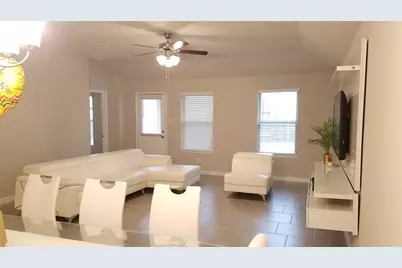 18306 Pelham Hollow Trail, Richmond, TX 77407 - Photo 13