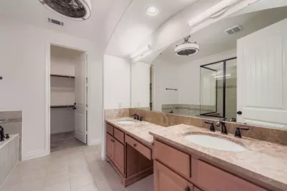 6621 N Main Street, Houston, TX 77009 - Photo 11