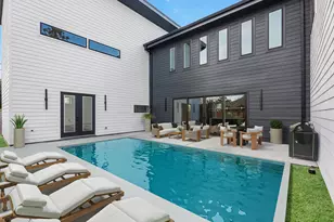 943 W 31st St, Houston, TX 77018 - Photo 3