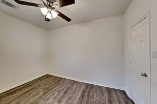 411 Drake Ln, Porter, TX 77573 - Photo 11