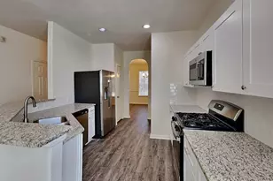 411 Drake Ln, Porter, TX 77573 - Photo 7