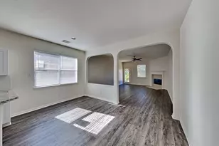 411 Drake Ln, Porter, TX 77573 - Photo 5