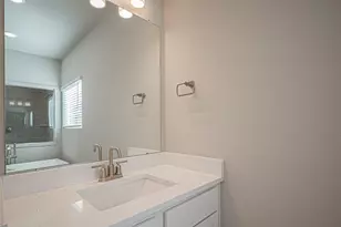8926 Grovner Pl, Houston, TX 77055 - Photo 23