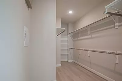 8926 Grovner Place, Houston, TX 77055 - Photo 25