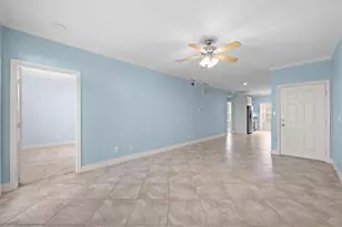 7000 Seawall Blvd, Galveston, TX 77551 - Photo 5