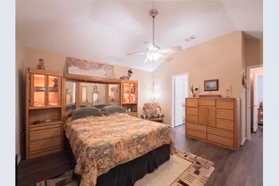 2403 Manorwood Street, Sugar Land, TX 77478 - Photo 17