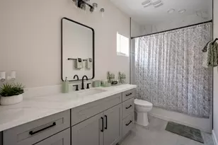 1603 Sylveste St, Houston, TX 77009 - Photo 19