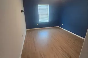 9919 Kingston Liberty Ln, Baytown, TX 77521 - Photo 17