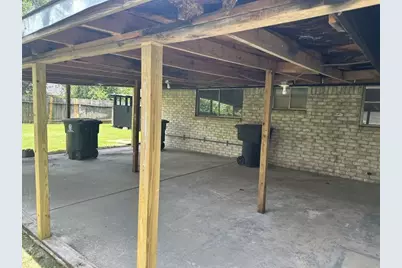 6523 Hanley Lane, Houston, TX 77016 - Photo 15
