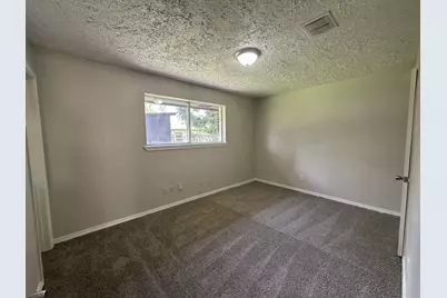 6523 Hanley Lane, Houston, TX 77016 - Photo 13