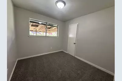 6523 Hanley Lane, Houston, TX 77016 - Photo 13