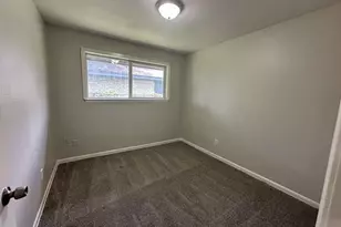 6523 Hanley Ln, Houston, TX 77016 - Photo 11