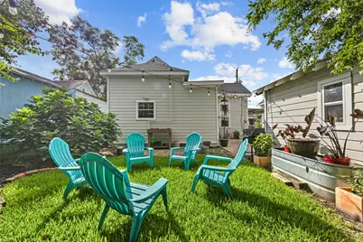 521 N Jenkins Street, Houston, TX 77003 - Photo 17