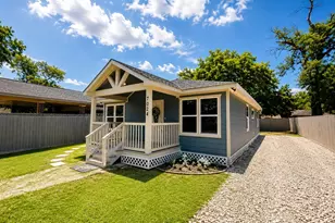 7024 Gonzales St, Houston, TX 77020 - Photo 1