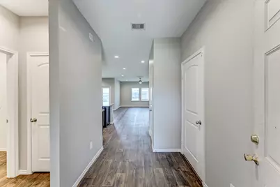 20300 Portbec Drive, New Caney, TX 77357 - Photo 5