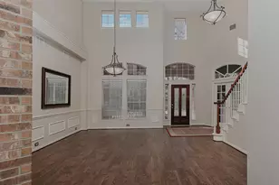 50 N Lansdowne Cir, The Woodlands, TX 77382 - Photo 3