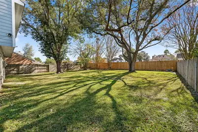 13327 Harpers Bridge Drive, Houston, TX 77041 - Photo 35