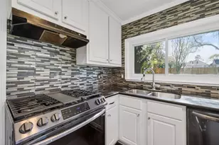 13327 Harpers Bridge Dr, Houston, TX 77041 - Photo 17