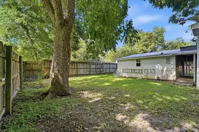 2404 Webster Street, Liberty, TX 77575 - Photo 21
