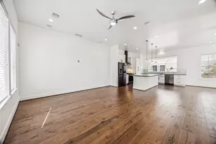 1812 W Webster St, Houston, TX 77019 - Photo 7