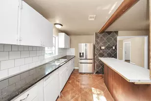 2510 Delaware Ave, League City, TX 77573 - Photo 15