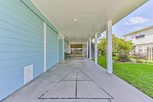 16613 Flamingo Way, Jamaica Beach, TX 77554 - Photo 33