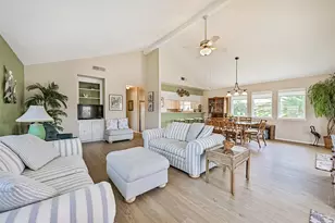 16613 Flamingo Way, Jamaica Beach, TX 77554 - Photo 13