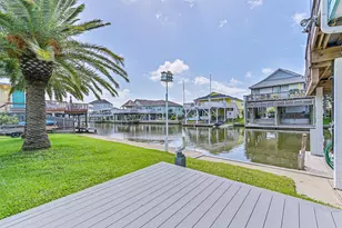 16613 Flamingo Way, Jamaica Beach, TX 77554 - Photo 37