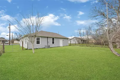 312 Hemphill Street, Texas City, TX 77591 - Photo 17