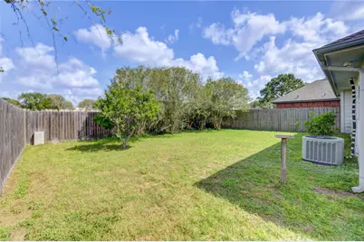 308 N Ranch House Road, Angleton, TX 77515 - Photo 31