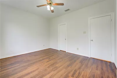 308 N Ranch House Road, Angleton, TX 77515 - Photo 15