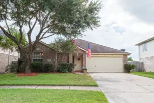23127 N Waterlake Dr, Richmond, TX 77406 - Photo 1