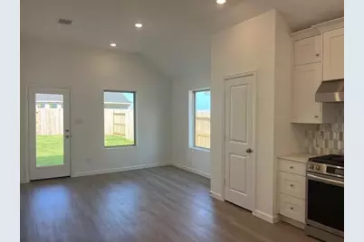 8306 Poseidon Cove Lane, Katy, TX 77493 - Photo 3