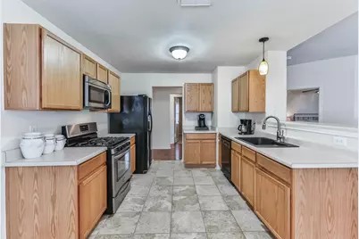 9215 Dunain Park Court, Houston, TX 77095 - Photo 7