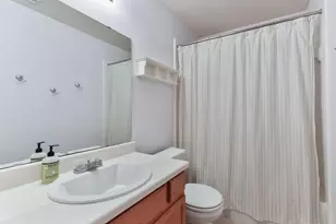 9215 Dunain Park Ct, Houston, TX 77095 - Photo 13